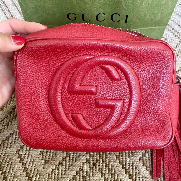 Authentic Gucci Red Small Soho Bag - Picture 2 of 13